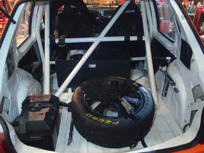 Peugeot 205 maxi F2014 3