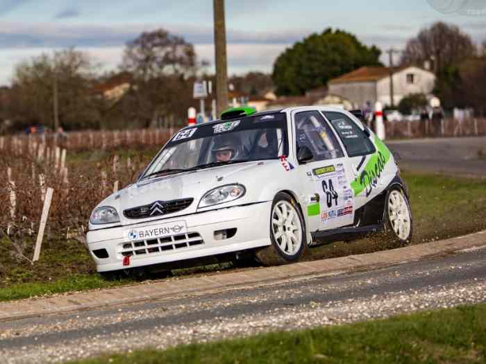 Caisse saxo f/2000
