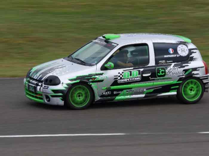 Clio 2 RS1 trackay circuit 0