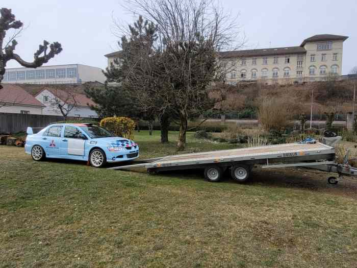 Remorque plateau porte voiture 2T5 avec Ridelles 1