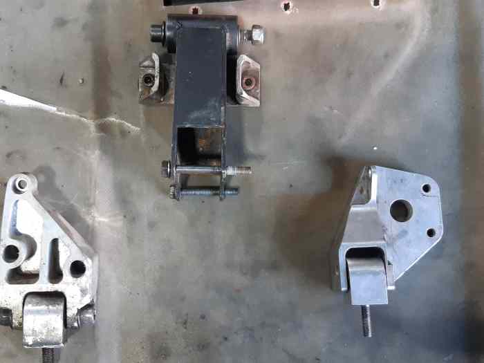 supports moteur boite Clio Groupe A