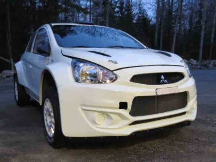 Mitsubishi Mirage R5 + Spec 1