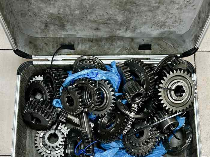 LUCCHINI SP90 ALFA ROMEO 3000 V6 12v 4