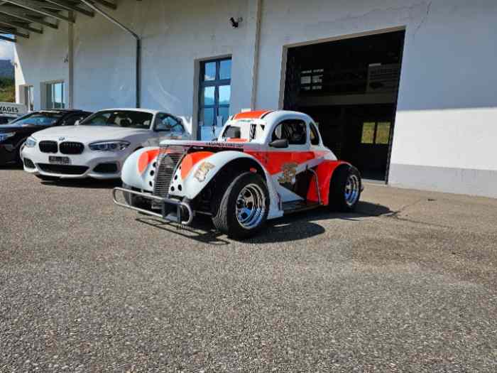 Legend Cars