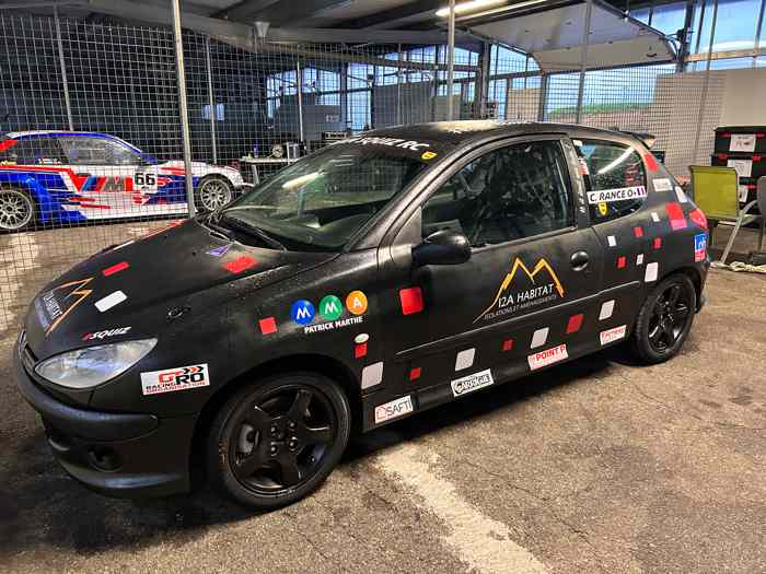 A vendre 206 rps en très bon état 1