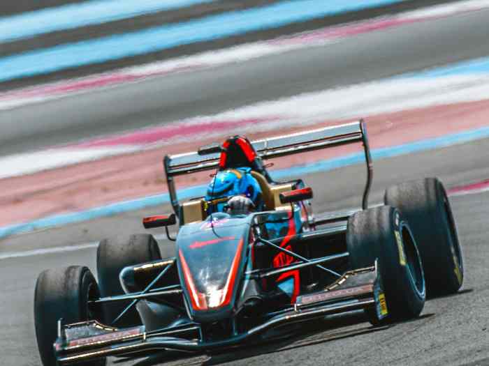 Formule Renault 2.0 4