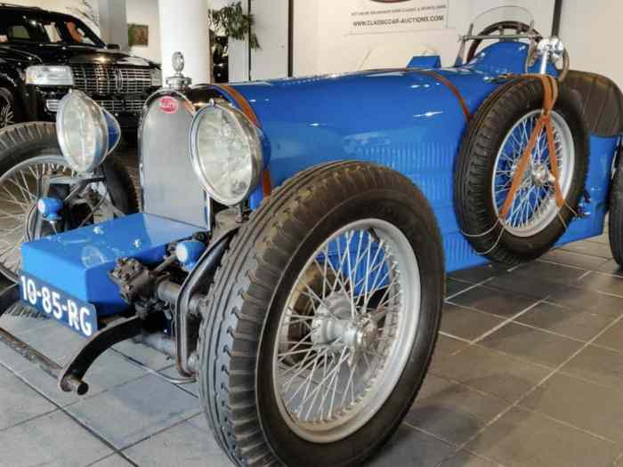 Rare Bugatti type 35 Replique de 1971