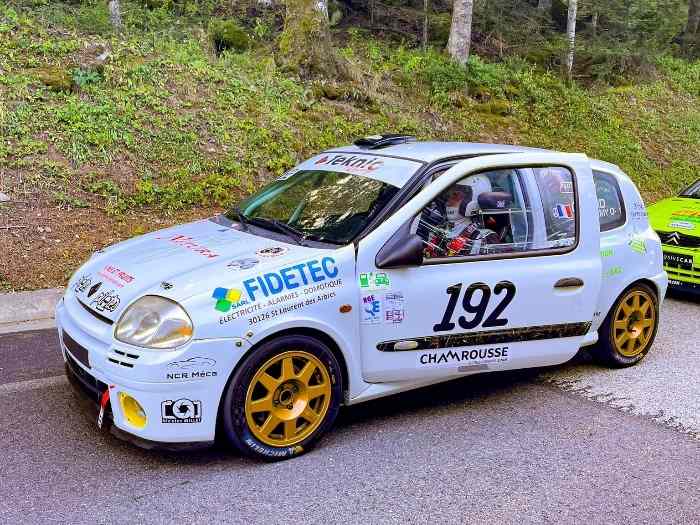 CLIO F2000 dernier prix !