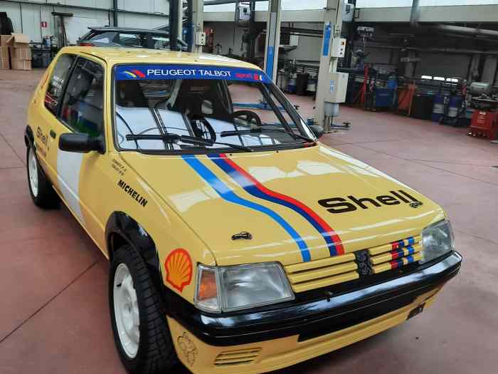 Peugeot 205 rallye 1300