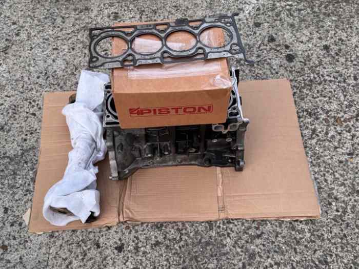 Moteur Mitsubishi Lancer Evolution X en pièces 1