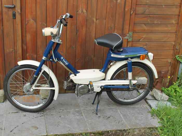 HONDA AMIGO 1