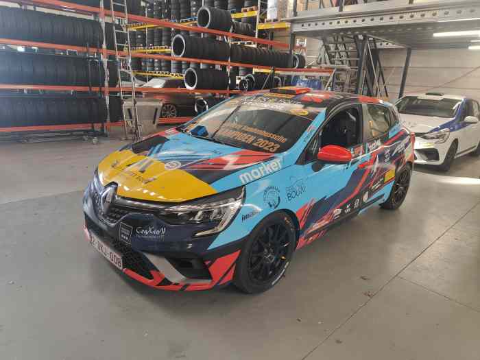 Renault Clio Rally 4 RC4 – photo 4 sur 5
