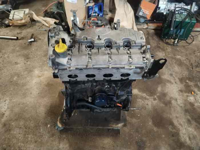 Moteur clio 2 rs 0