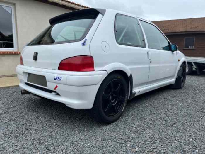 106 top A6 1