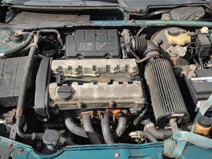 Citroën Saxo vts 1.6 8S rallye + Saxo VTS S16 5