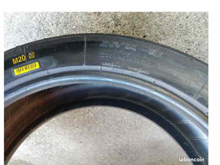 Pneus Michelin pilot sport M20 20/65/18 2