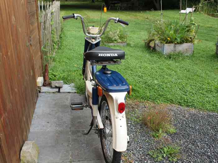 HONDA AMIGO 2