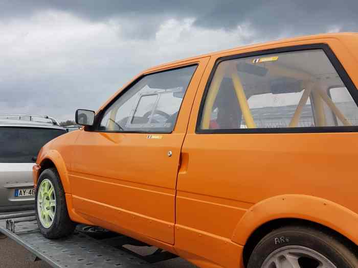 Vends ax f2000