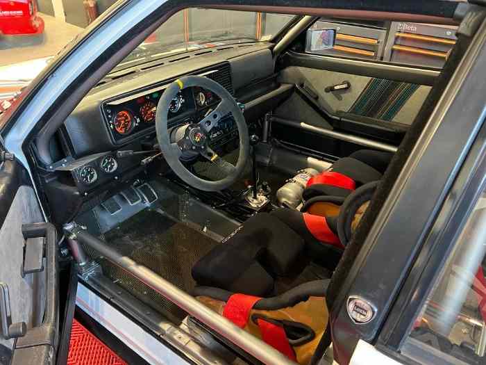 Lancia Delta HF Intégrale 4WD Gr.a 2