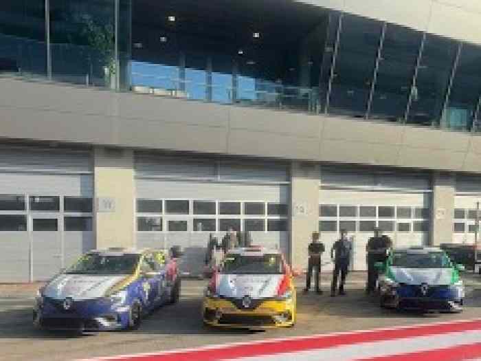 CLIO CUP V