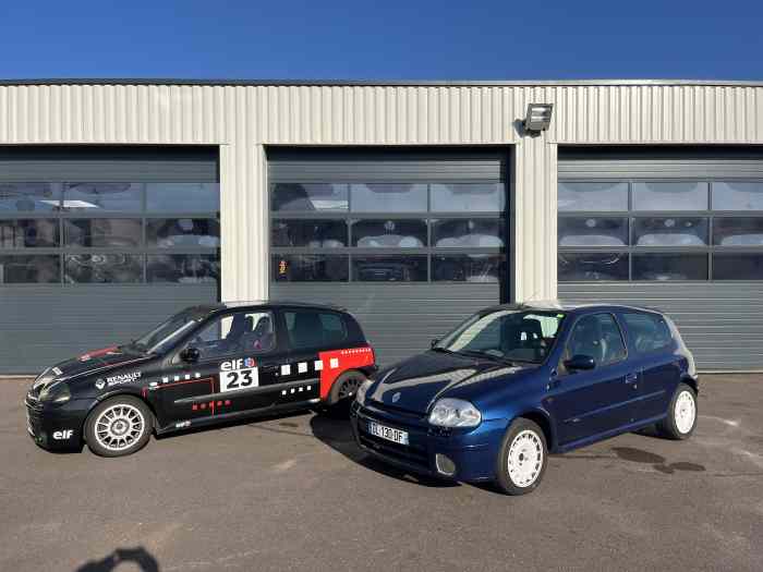 Les 2 Clio RS