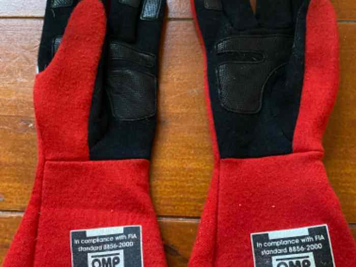 Gants OMP FIA 1