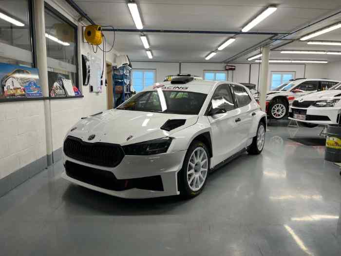 Skoda Fabia RS Rally2 a louer !