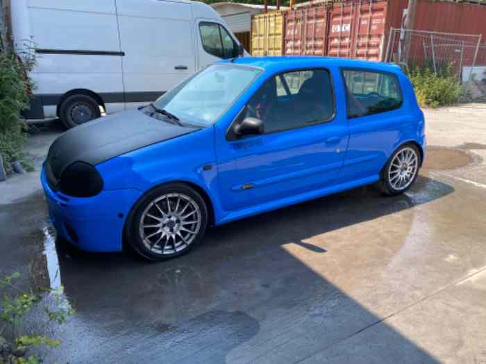 Clio 2 RS