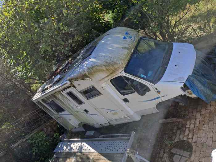 Camping Car à finir