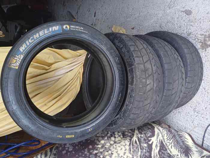 Vends Lot de pneus Michelin 18