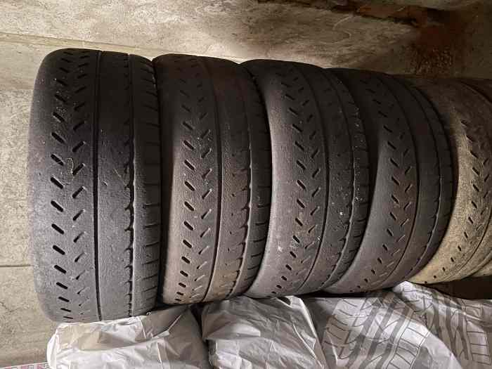 Pneus Michelin 17 R21-R11 1