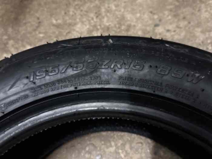 Pneus semi slicks Nankang NS-2R 195/55/15 2
