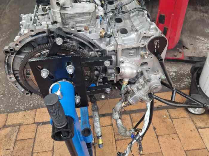 MOTEUR DS3 R5 /208 T16 0