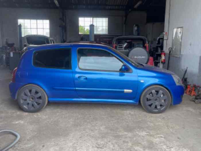 Jantes synthèse 16p ( clio 2 rs )