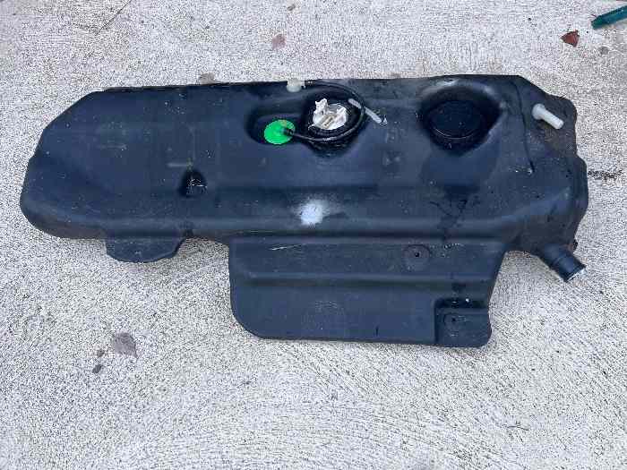 réservoir saxo VTS 16V