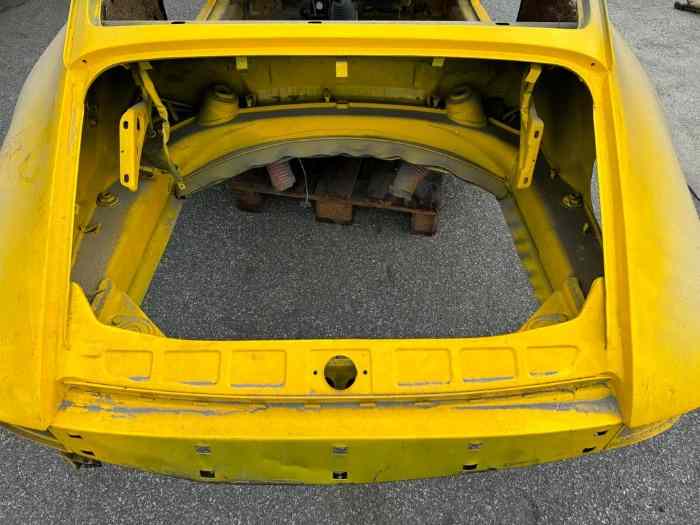 Caisse nue Porsche 911 3.0 SC 3