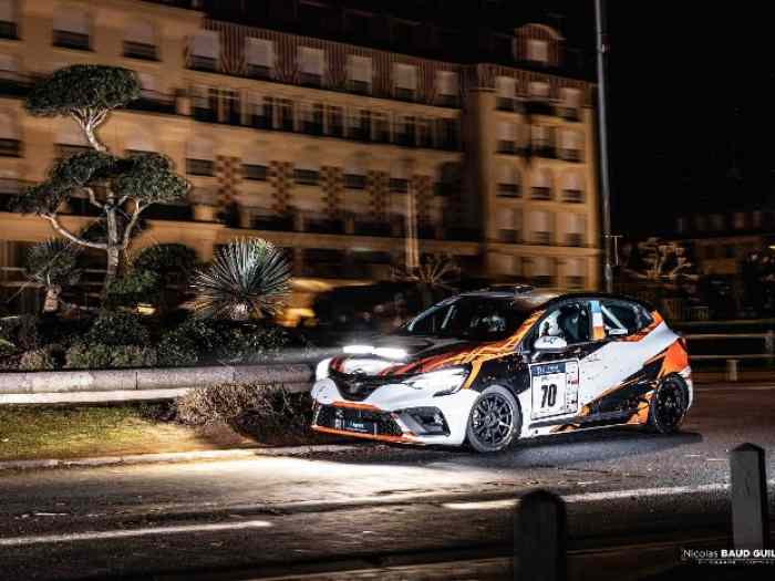 LRT RACING loue Clio Rally5
