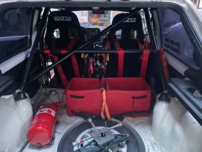 Golf 1 gti vhc – photo 4 sur 5