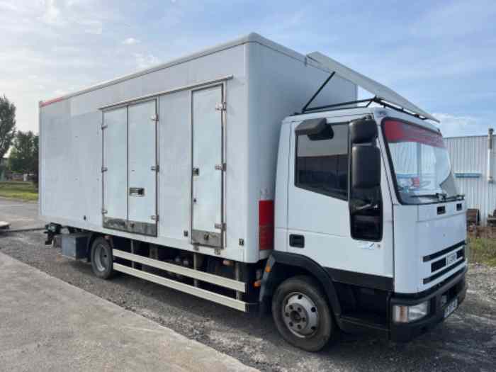 Camion assistance 7T5 ammenagé 2