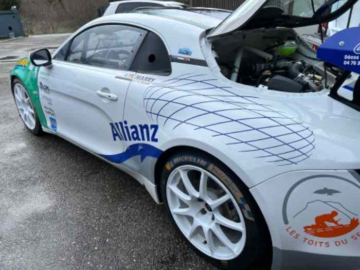 ALPINE RGT 149000 TTC avec lot de bord 1