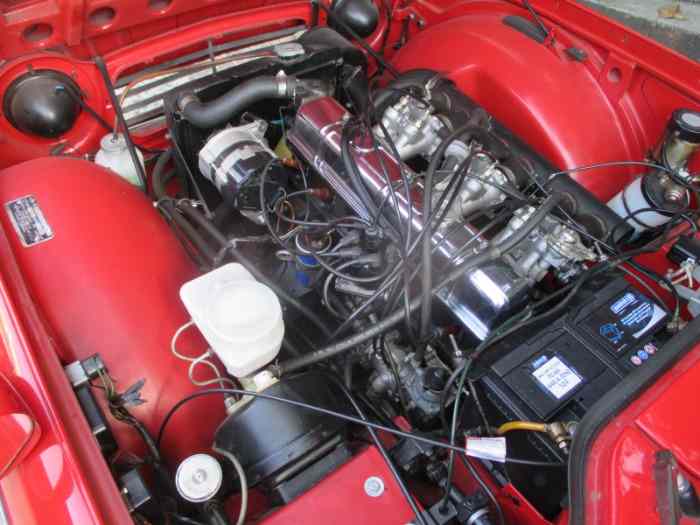 TRIUMPH TR 5 pi ( 150 CH ) 1