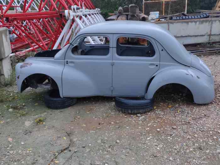 4ch Renault 1