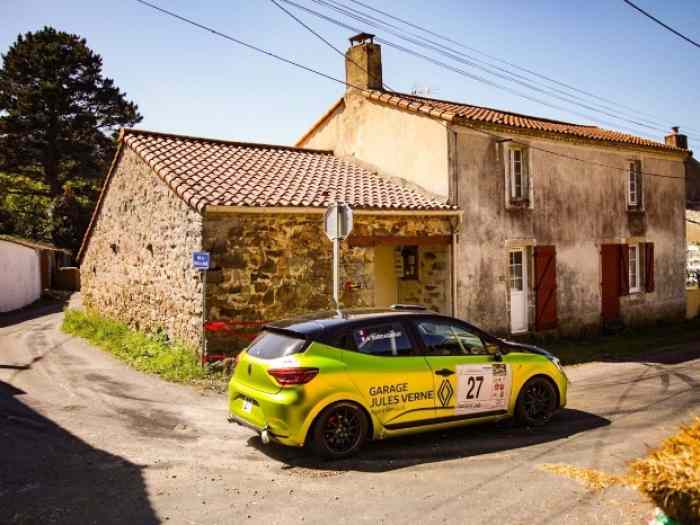 Clio rally 5 rc5
