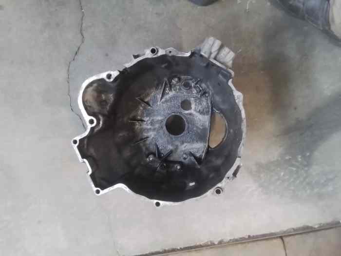 Cloche de boite GETRAG BMW M3 E30 ou seriev5/6/7..2002 2