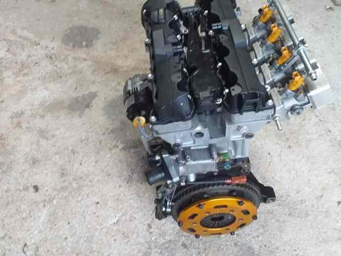 Motore 1400 16 v 4 farfalle