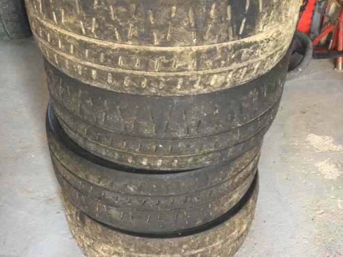 Pneu pirelli RK7A 215/45R17