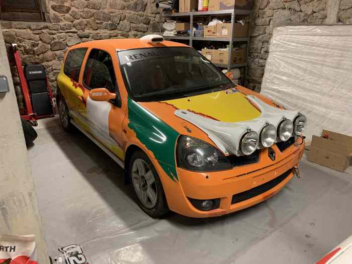 RENAULT Clio 2 RS N3