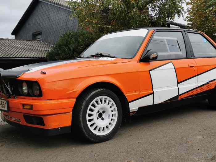 BMW E30 325i rallye – 265 CV – boîte à crabot Samsonas 1