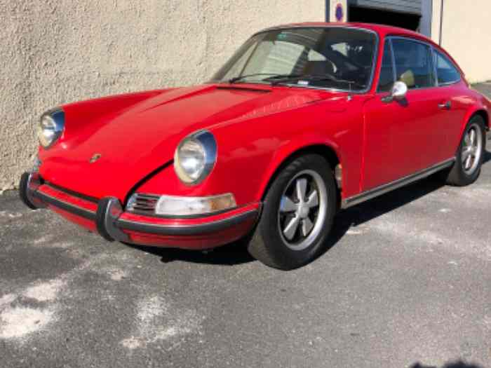 Porsche 911e 1972 Sportomatic sunroof 2