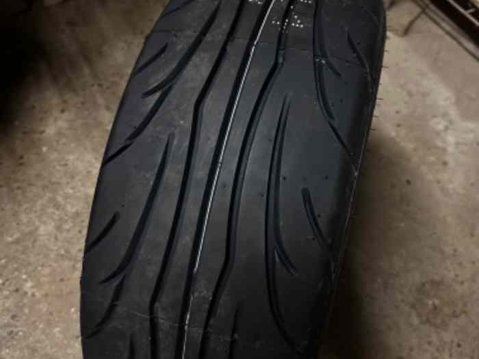 Pneus semi slicks Nankang NS-2R 195/55/15 0